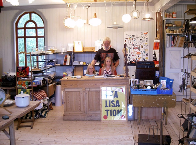 antikaffär Drängahuset  Tomasbo