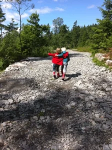 Bullerbyn och folkhemmet Olle och Hugo